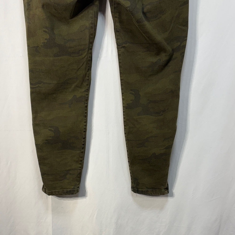 🍑 Sanctuary Camouflage ankle zip Pants - Picture 6 of 7